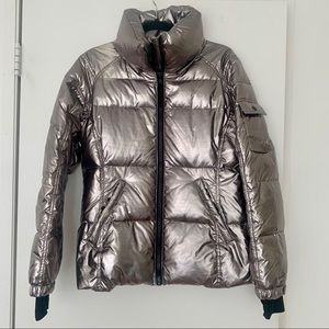 S13 Metallic Kylie Puffer Size Medium